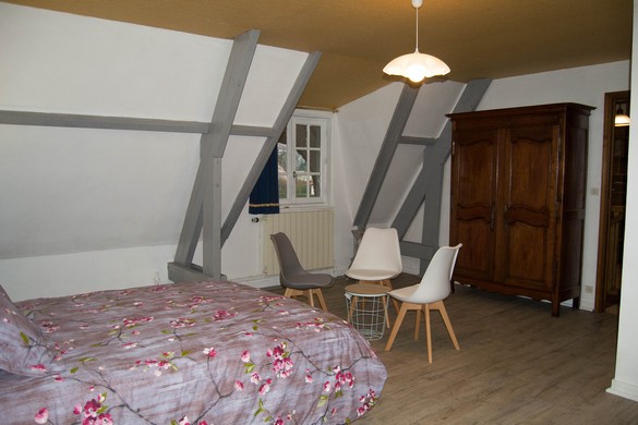 2ème chambre à l'étage